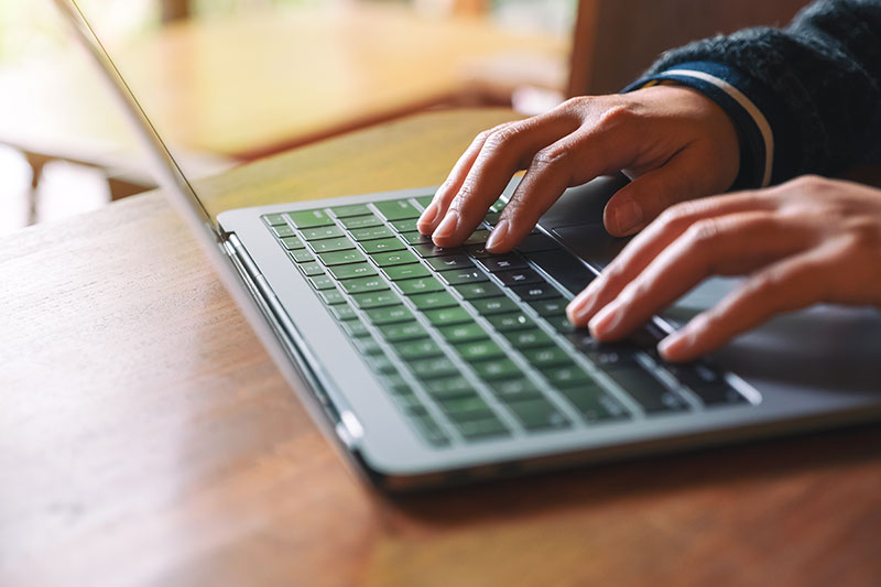 Guia completo sobre profissional de digitação